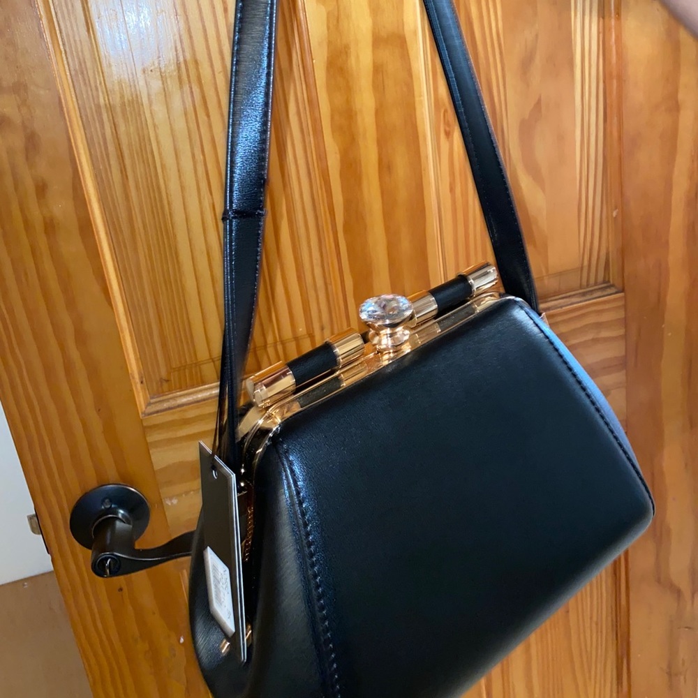 Shoulder bag